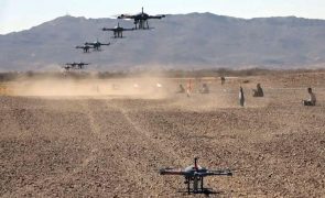 EUA abateram cinco 'drones' Houthi após ataque a petroleiro chinês no Mar Vermelho