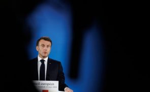 Macron previne Netanyahu que transferência forçada de população constitui crime de guerra
