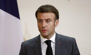 Deputados boicotam início de visita de Macron à Guiana Francesa exigindo autonomia