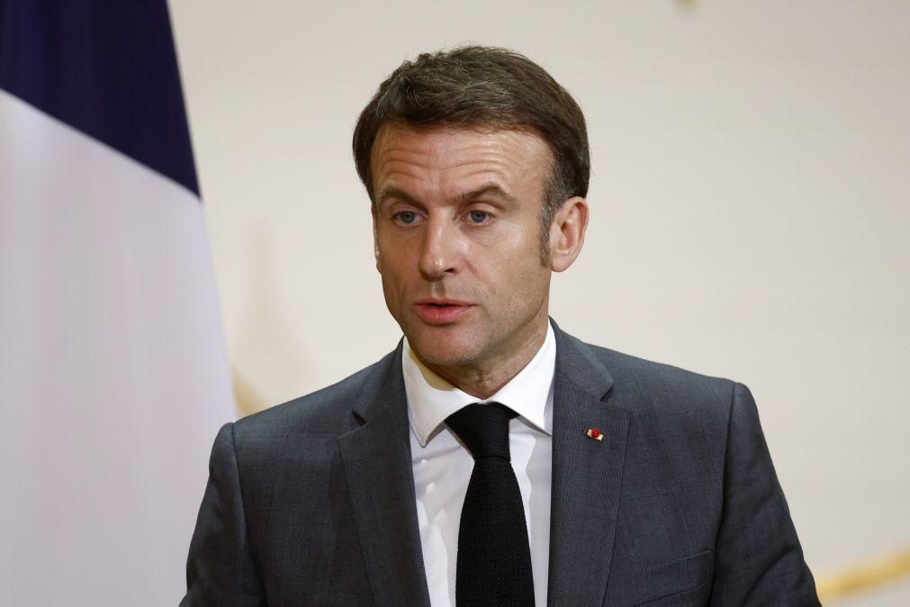 Deputados boicotam início de visita de Macron à Guiana Francesa exigindo autonomia
