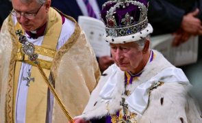 Carlos III - Cancro não irá afetar os planos de celebração da Páscoa
