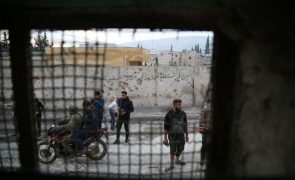 Síria: Pelo menos 36 soldados sírios mortos em ataque israelita - organização
