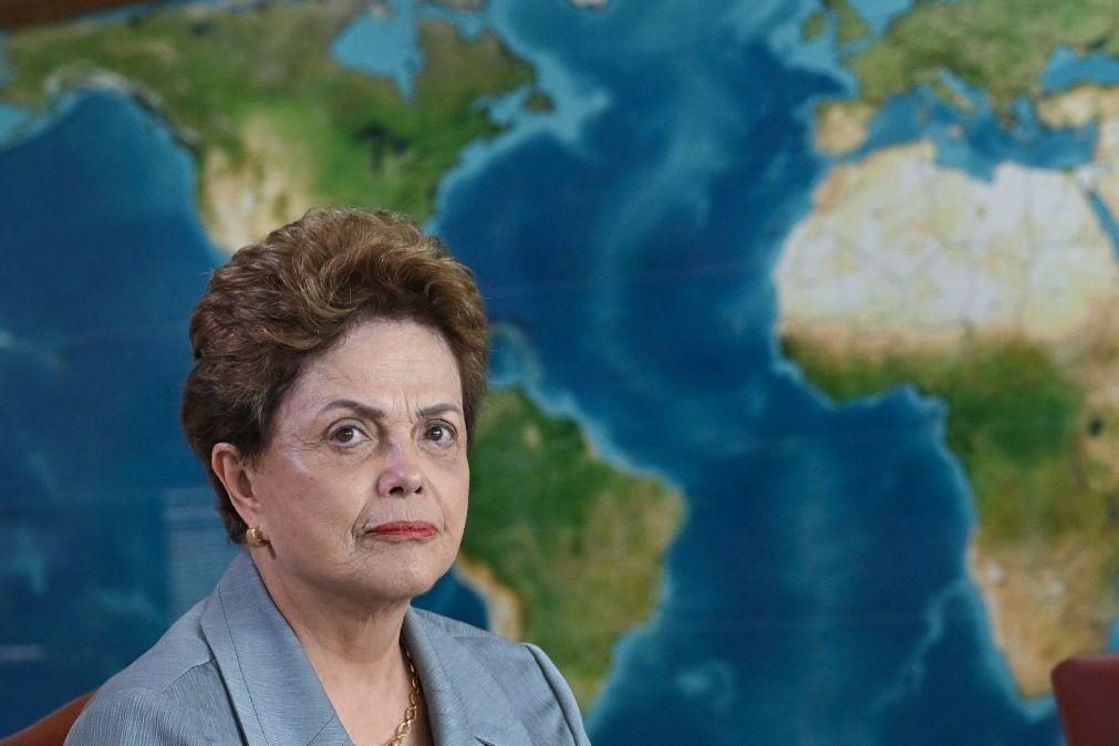 Antiga Presidente brasileira Dilma Rousseff lembra golpe militar de há 60 anos