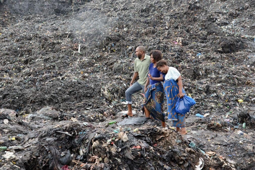 Entregues primeiras casas a desalojados por desabamento de lixeira de Maputo em 2018