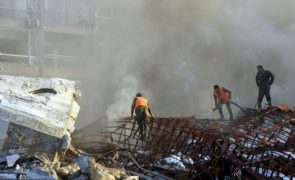 Sobe para 11 número de mortos em alegado ataque israelita em Damasco