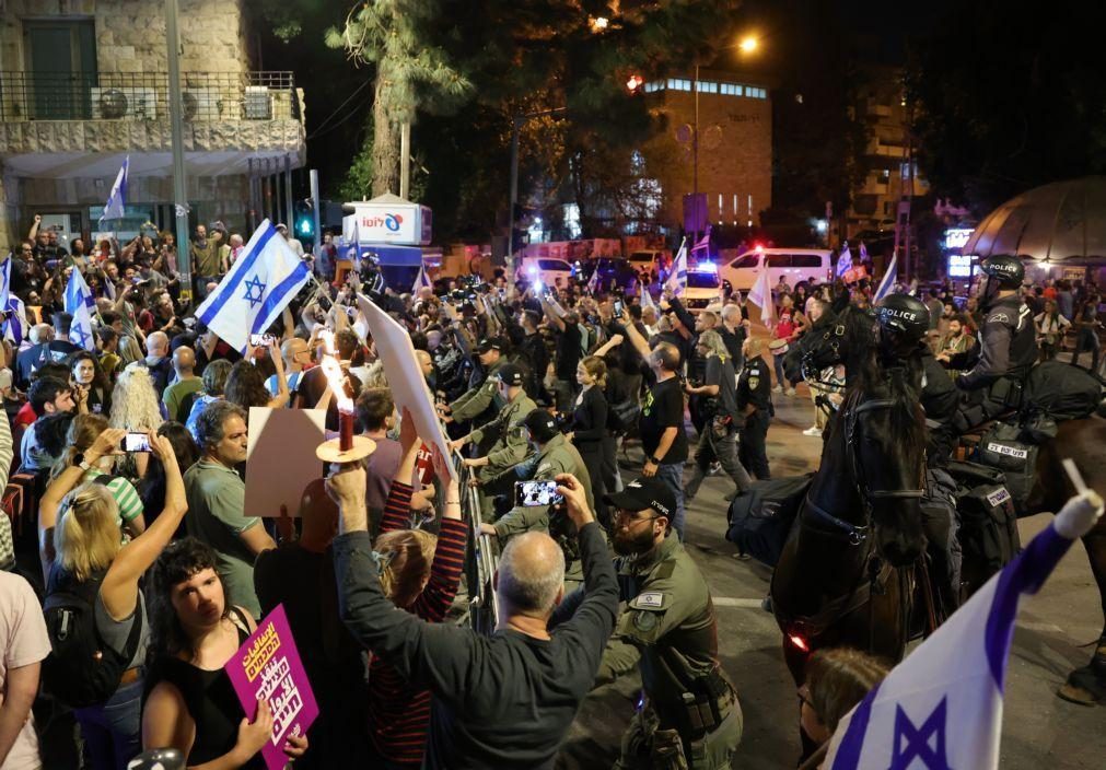 Manifestantes continuam nas ruas a pedir saída de Netanyahu