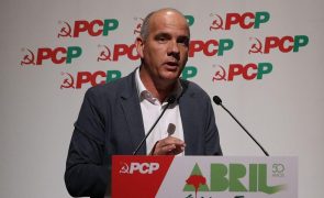 PCP afirma-se oposição sem hesitações e avisa que Governo não terá a vida facilitada