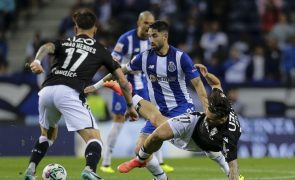 Vitória de Guimarães vence na visita ao FC Porto e aproxima-se dos 'dragões'