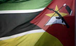 Pelo menos 55 crianças morreram no naufrágio de barco no domingo em Moçambique