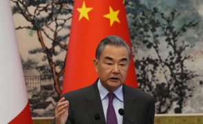 MNE chinês avisa que tentativas de criar conflitos na Ásia - Pacífico 