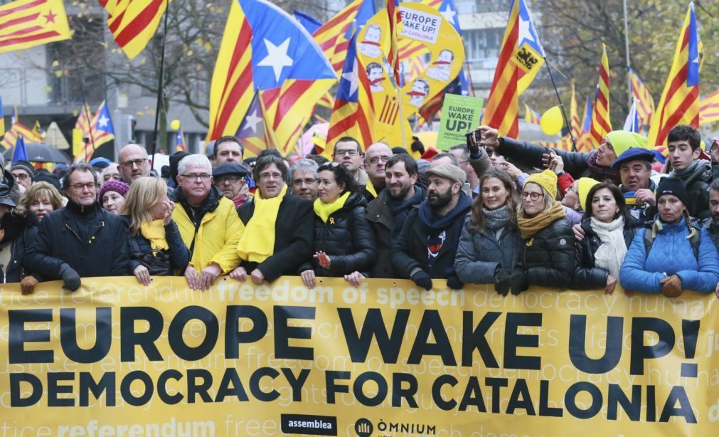 Polícia estima em 45 mil os manifestantes independentistas catalães em Bruxelas