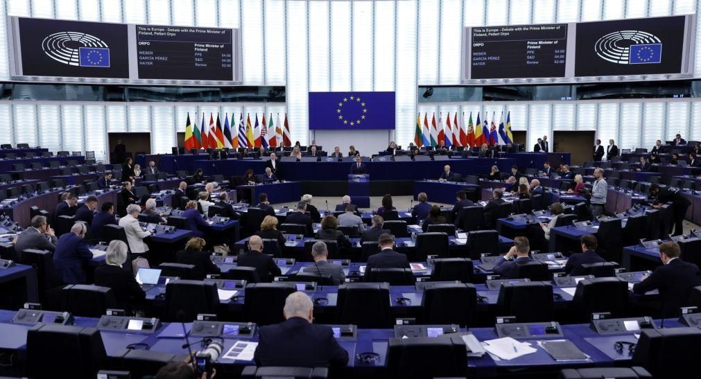 Parlamento Europeu vota hoje reforma da política de migração e asilo da UE