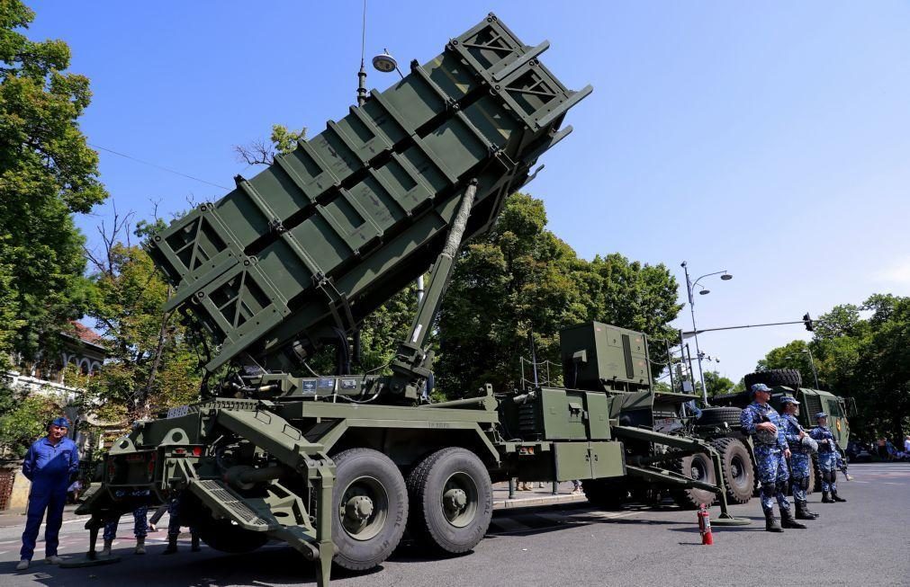 EUA vão vender 127 milhões euros em equipamento militar a Kiev