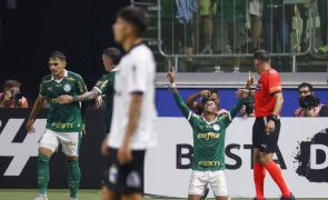 Palmeiras, de Abel Ferreira, vence com reviravolta na Taça dos Libertadores