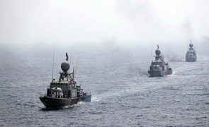 Forças iranianas assaltam navio com bandeira portuguesa no estreito de Ormuz