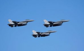 Iraque encerra espaço aéreo após ataque do Irão a Israel