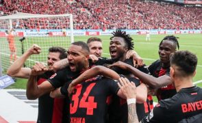 Bayer Leverkusen sagra-se campeão alemão pela primeira vez