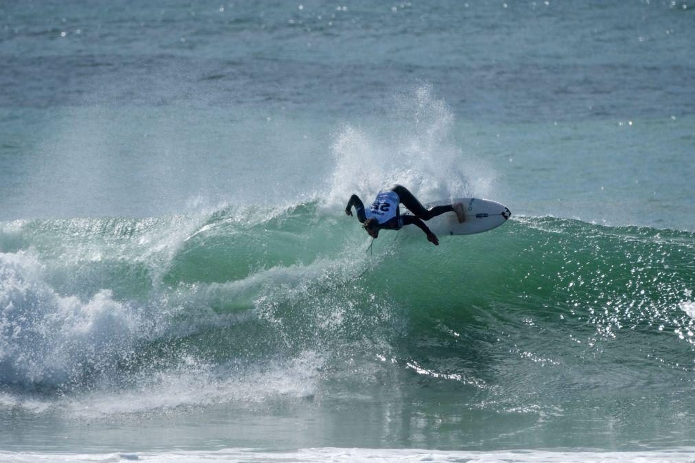 Surfista Frederico Morais avança para a terceira ronda em Margaret River