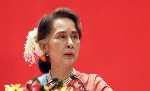 Aung San Suu Kyi transferida da prisão devido a onda de calor -- junta de Myanmar
