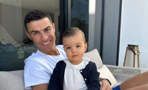Cristiano Ronaldo Deixa mensagem especial a Bella e homenageia filho que morreu há dois anos