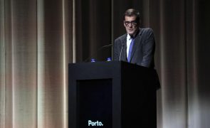 Autarcas do PSD/Porto contra indicação de Rui Moreira como cabeça de lista às europeias