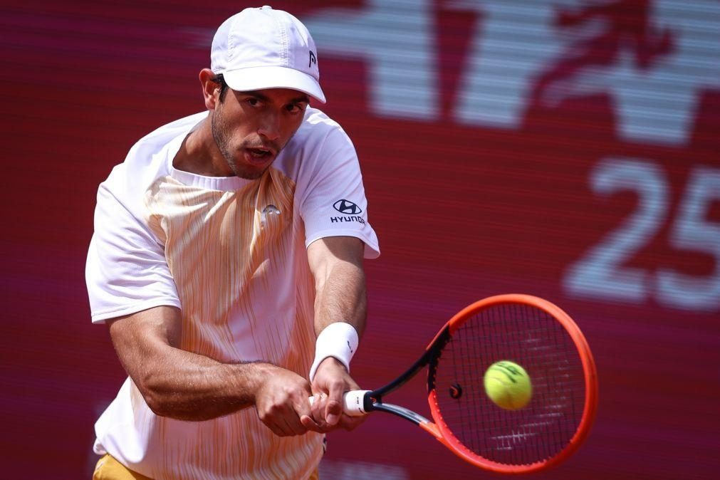 Tenista Nuno Borges desce um lugar no ranking mundial, Djokovic mantém liderança