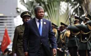 Presidente angolano convidado a visitar a Rússia em maio de 2025
