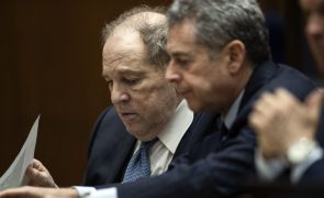Tribunal de Nova Iorque anula condenação de Harvey Weinstein por violação em 2020