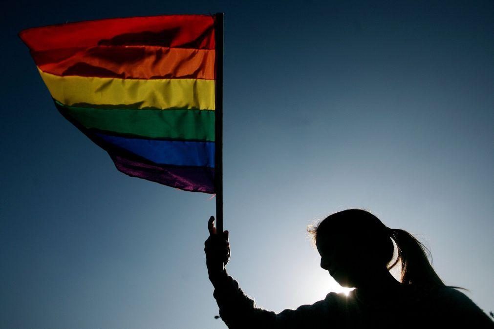 Iraque criminaliza homossexualidade com penas até 15 anos de prisão