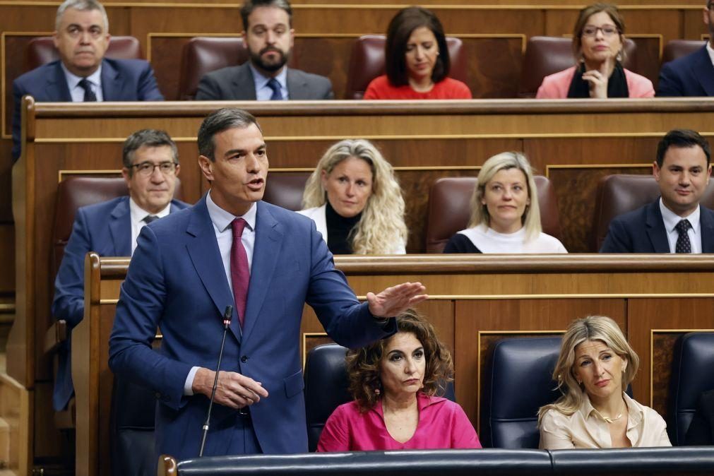 Sánchez revela hoje se avança com demissão ou continua a ser primeiro-ministro de Espanha