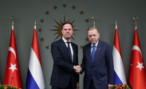 Turquia anuncia apoio a candidatura de Mark Rutte à liderança da NATO