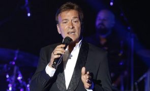 Tony Carreira Há novidades sobre a minissérie que conta a vida do cantor