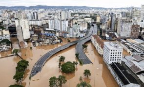 Suspensos voos para Porto Alegre devido às inundações até pelo menos 30 de maio