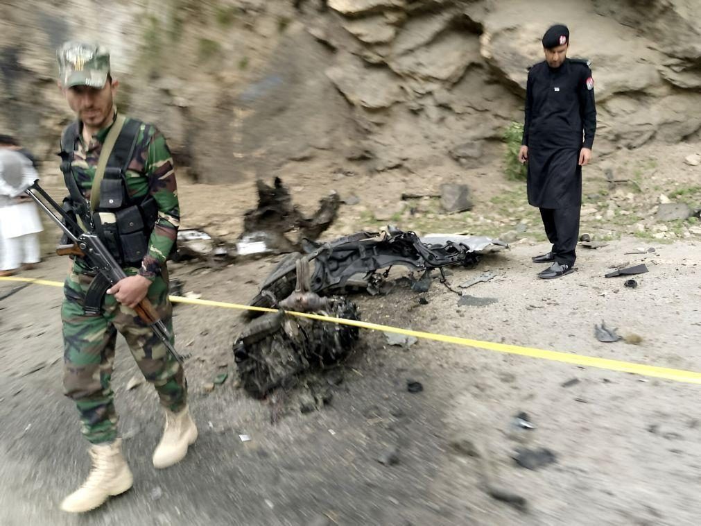 Paquistão diz que ataque que matou cinco chineses foi planeado no Afeganistão