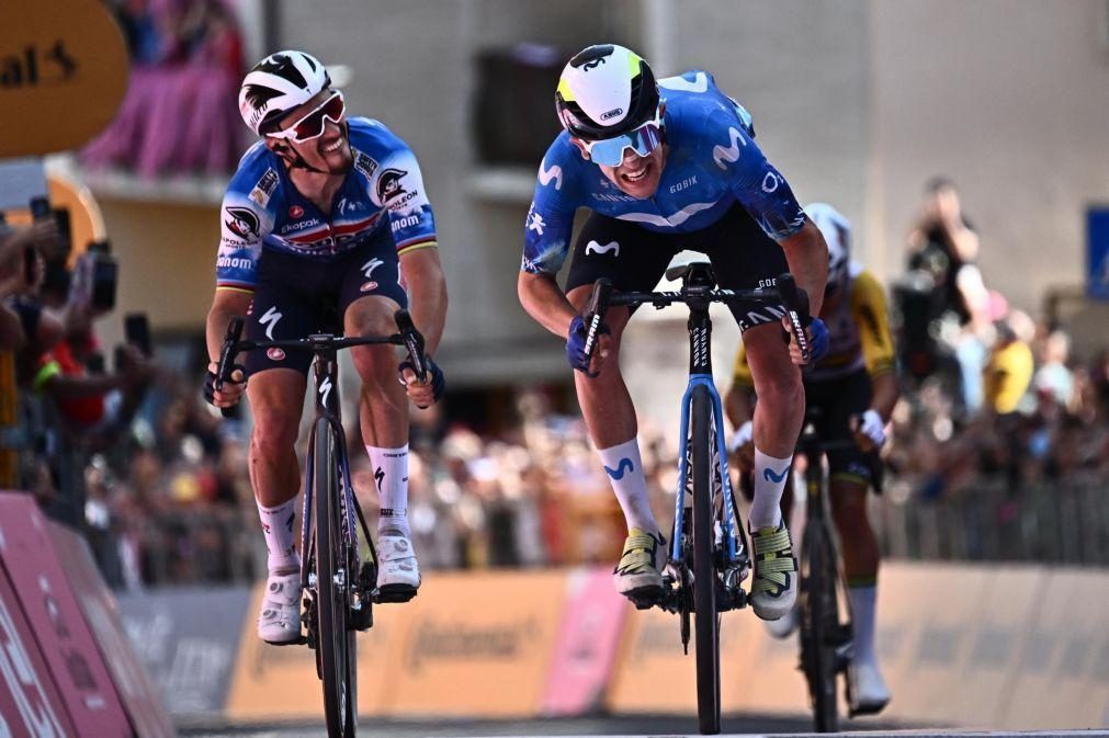 Pelayo Sánchez estreia-se a vencer em 'grandes', Pogacar mantém-se de rosa no Giro