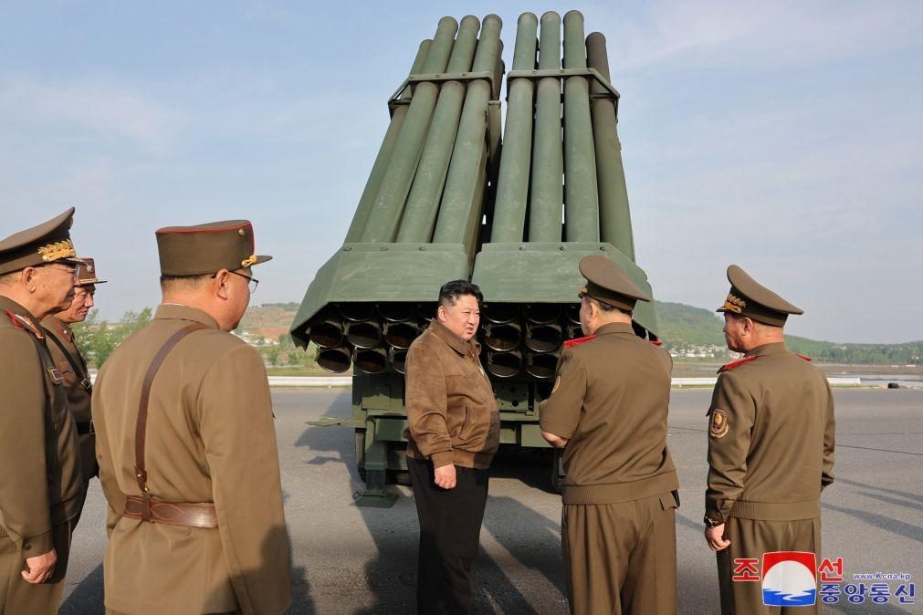 Coreia do Norte vai instalar novo lançador múltiplo de foguetes