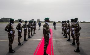 Chefes militares da CPLP reunidos em Bissau entre hoje e terça-feira