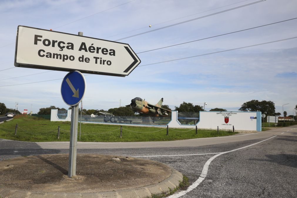 Governo quer proposta sobre gestão da nova ponte e ligação a Madrid até meados de 2026