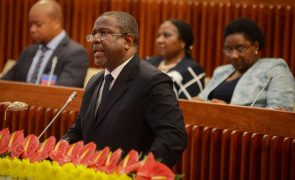 Terceira força da oposição submete candidatura de Lutero Simango