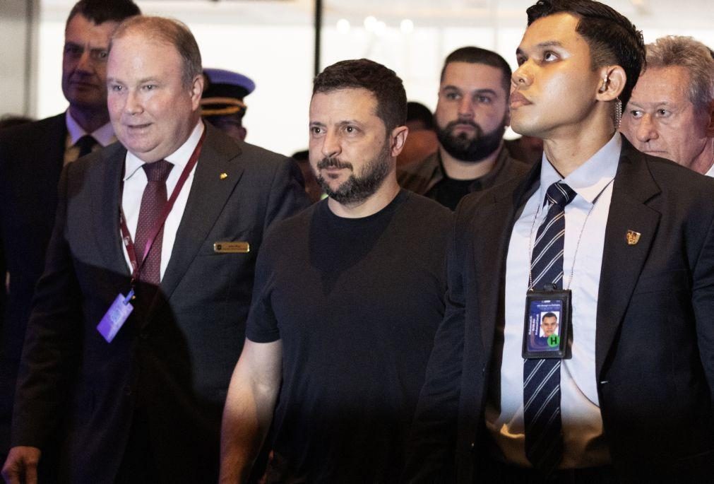 Zelensky teve uma reunião