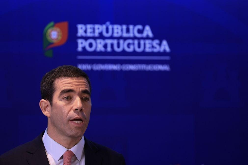 Governo apresenta hoje plano para migrações com regras mais apertadas