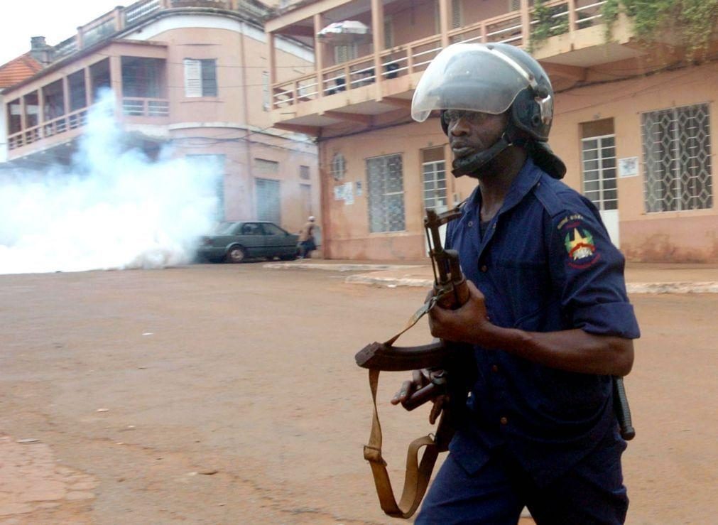 Polícia guineense lança gás lacrimogéneo para dispersar militantes do PRS