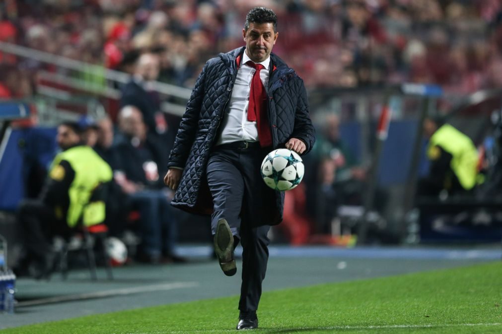 Rui Vitória diz que exigência do Benfica não muda após adeus à Europa