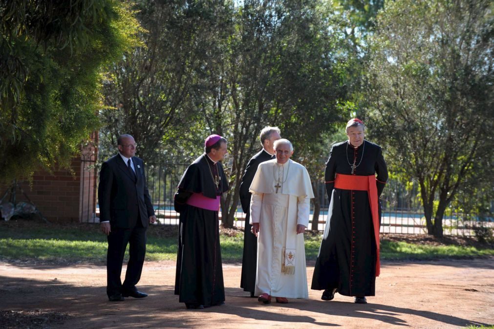 Investigação recomenda fim do celibato na Igreja Católica