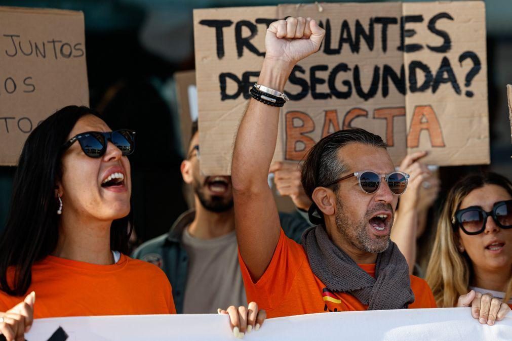 Sindicato de tripulantes da easyJet marca assembleia-geral urgente com greve em cima da mesa