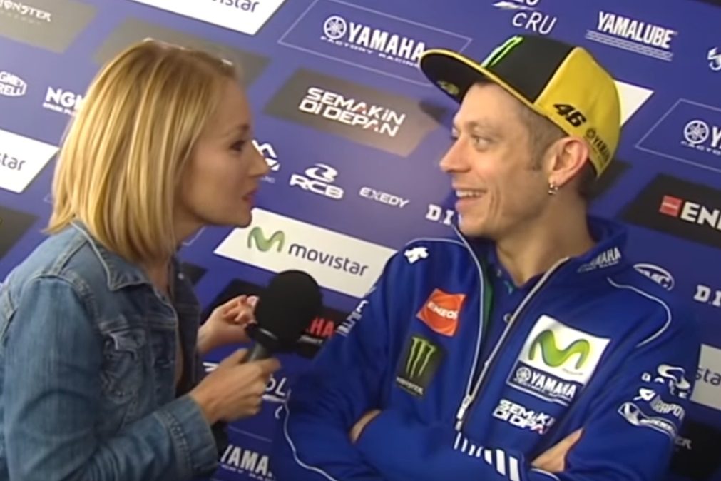 Valentino Rossi: Jornalista surpreende e pede para ser mãe dos seus filhos