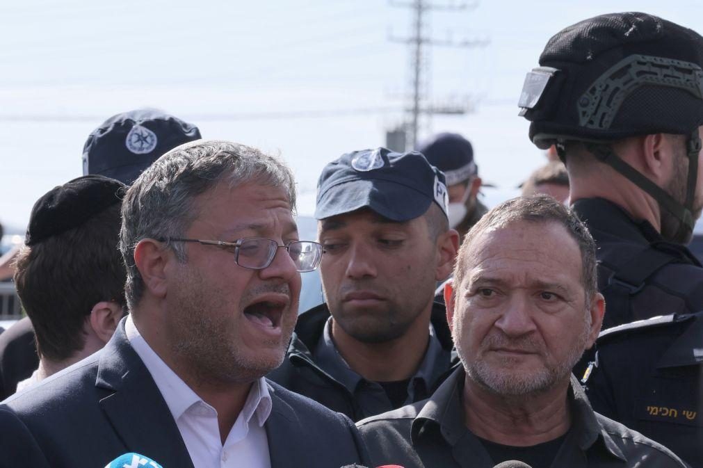Três polícias israelitas mortos na Cisjordânia, ministro defende