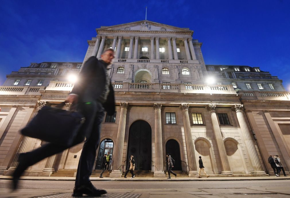 Banco de Inglaterra confirma que bancos europeus vão operar normalmente após 'Brexit'