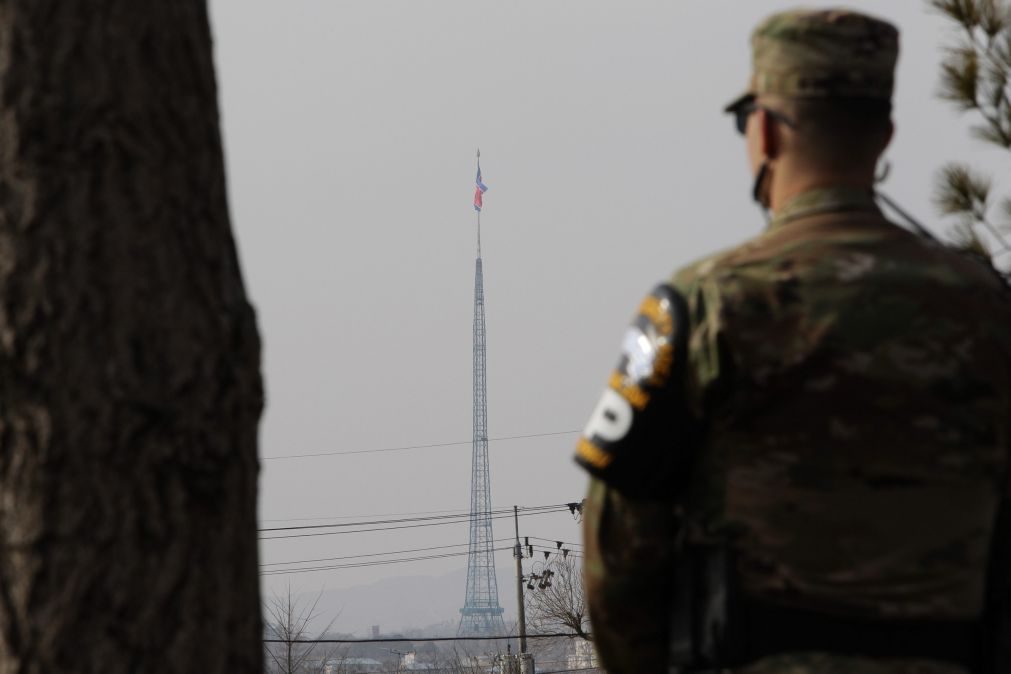 Soldado norte-coreano deserta para a Coreia do Sul, o quarto desde o início do ano