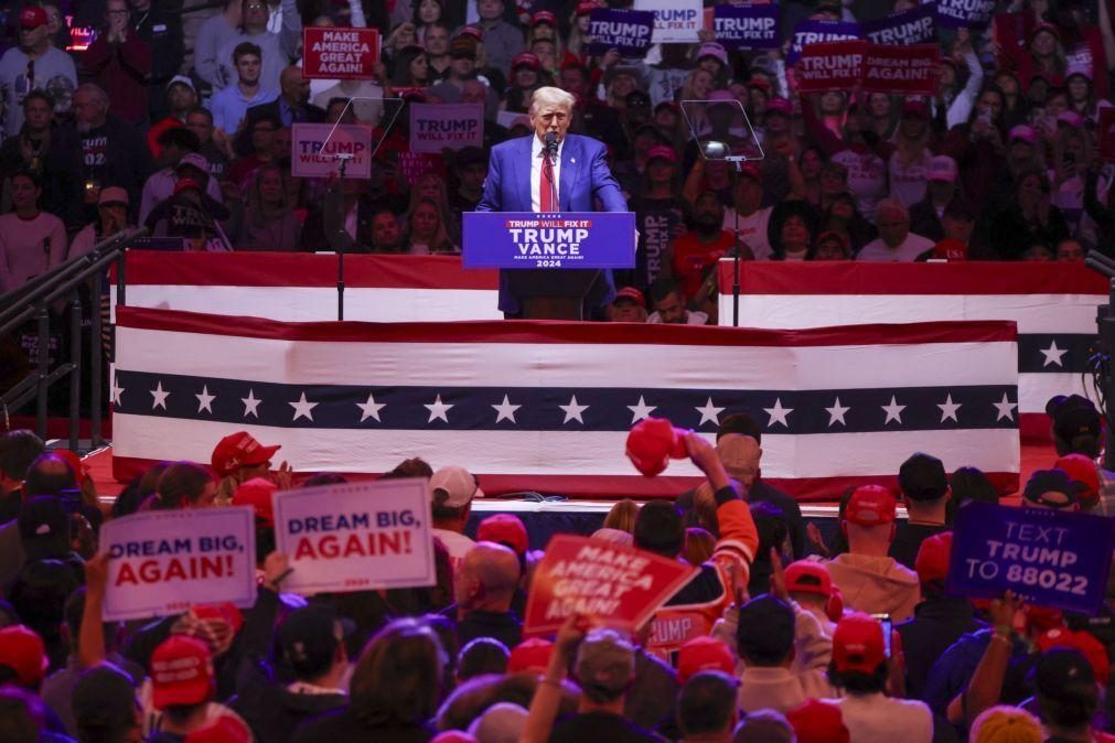 Trump promete